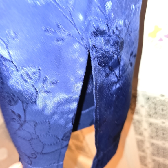 Valerie Steven long nightgown - Picture 8 of 10